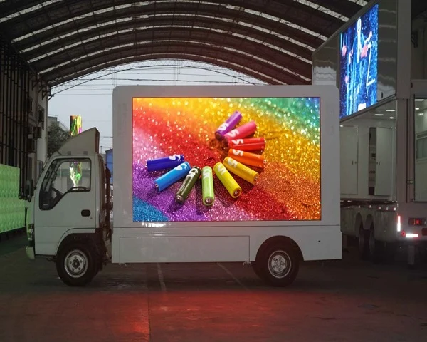 Mobile Advertising LED Screens Vehicle