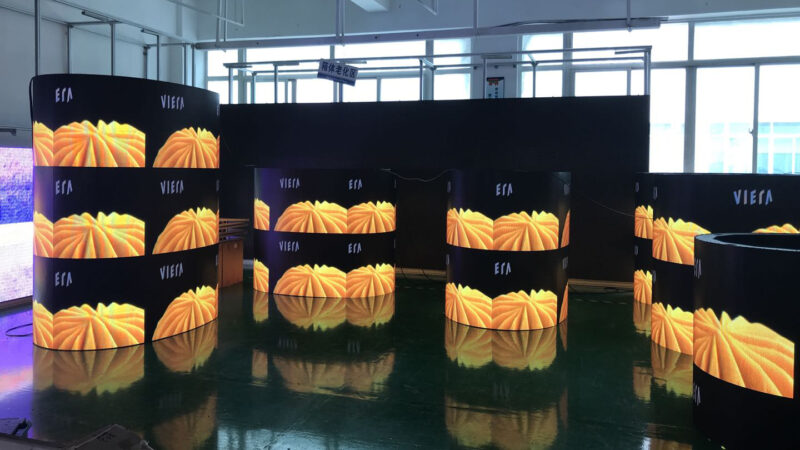 h1 img 3 flexible led display 800x450 2